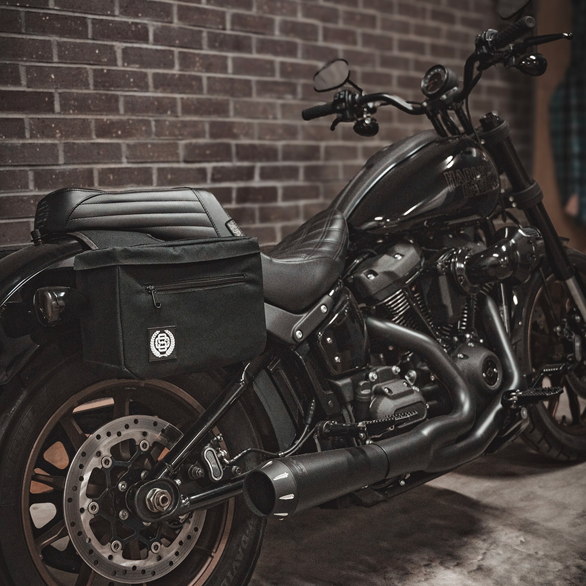 SaddleBags Motorcycle - Shredhills