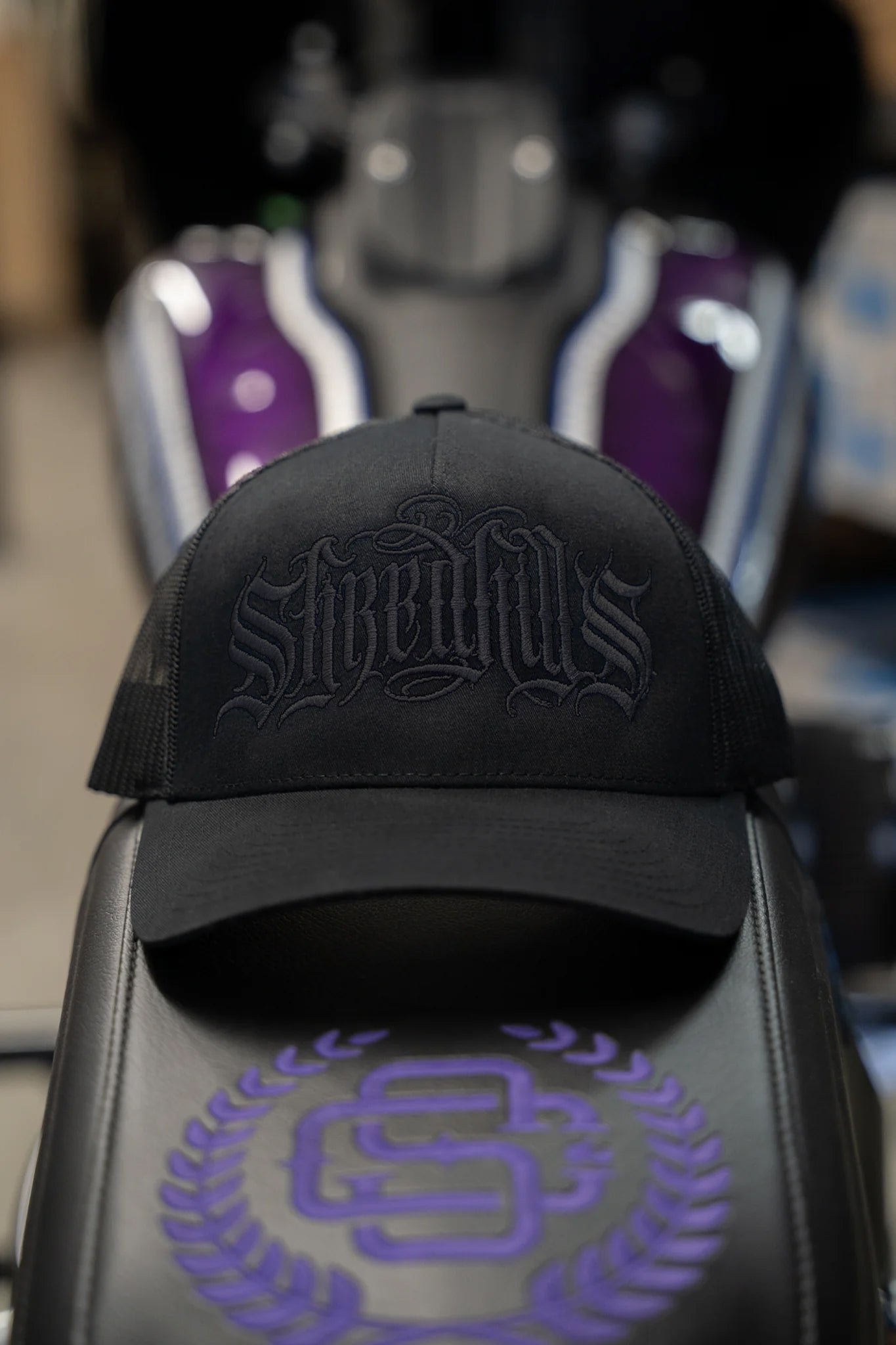 Signature - Curved Caps (Custom Colors)