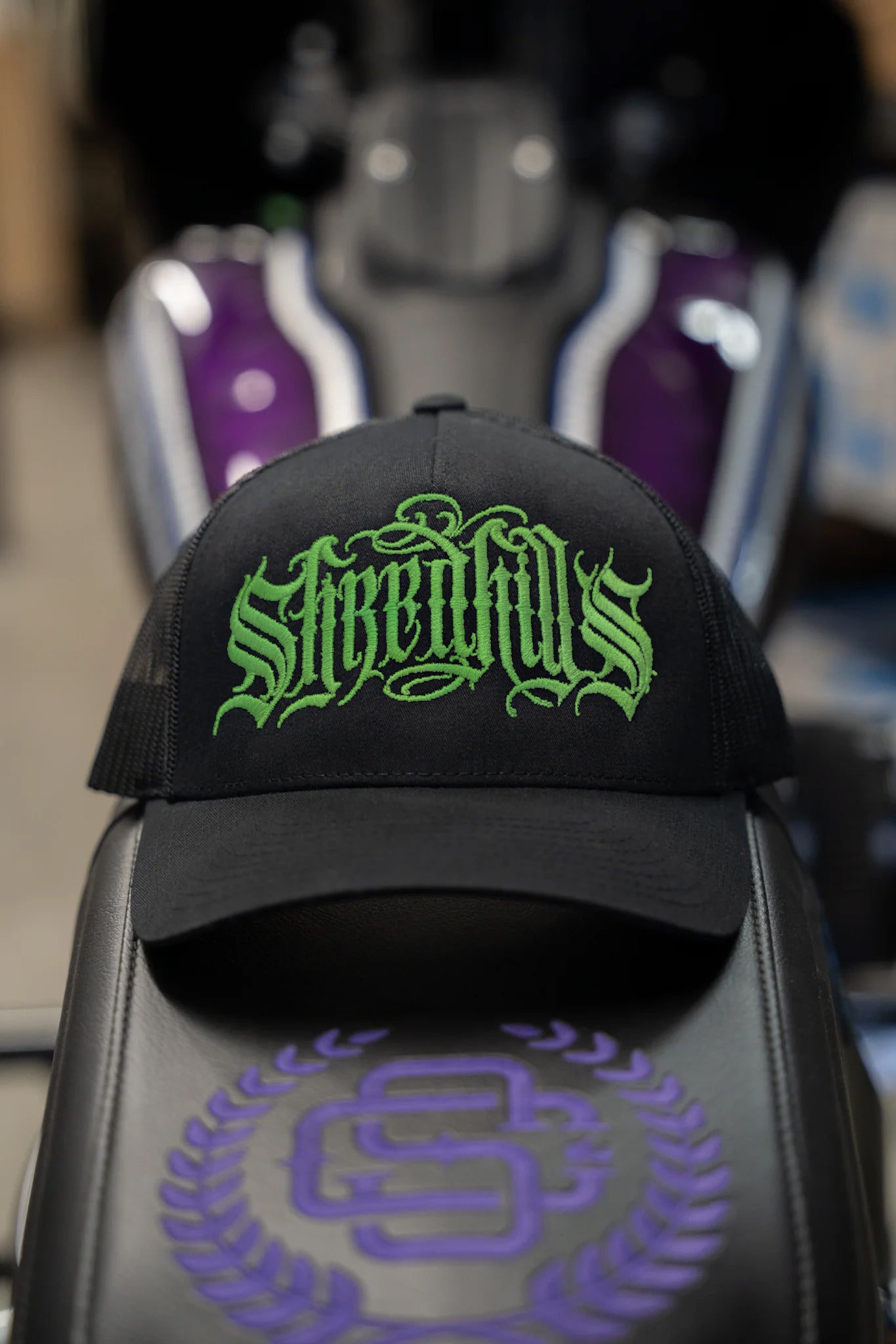 Signature - Curved Caps (Custom Colors)