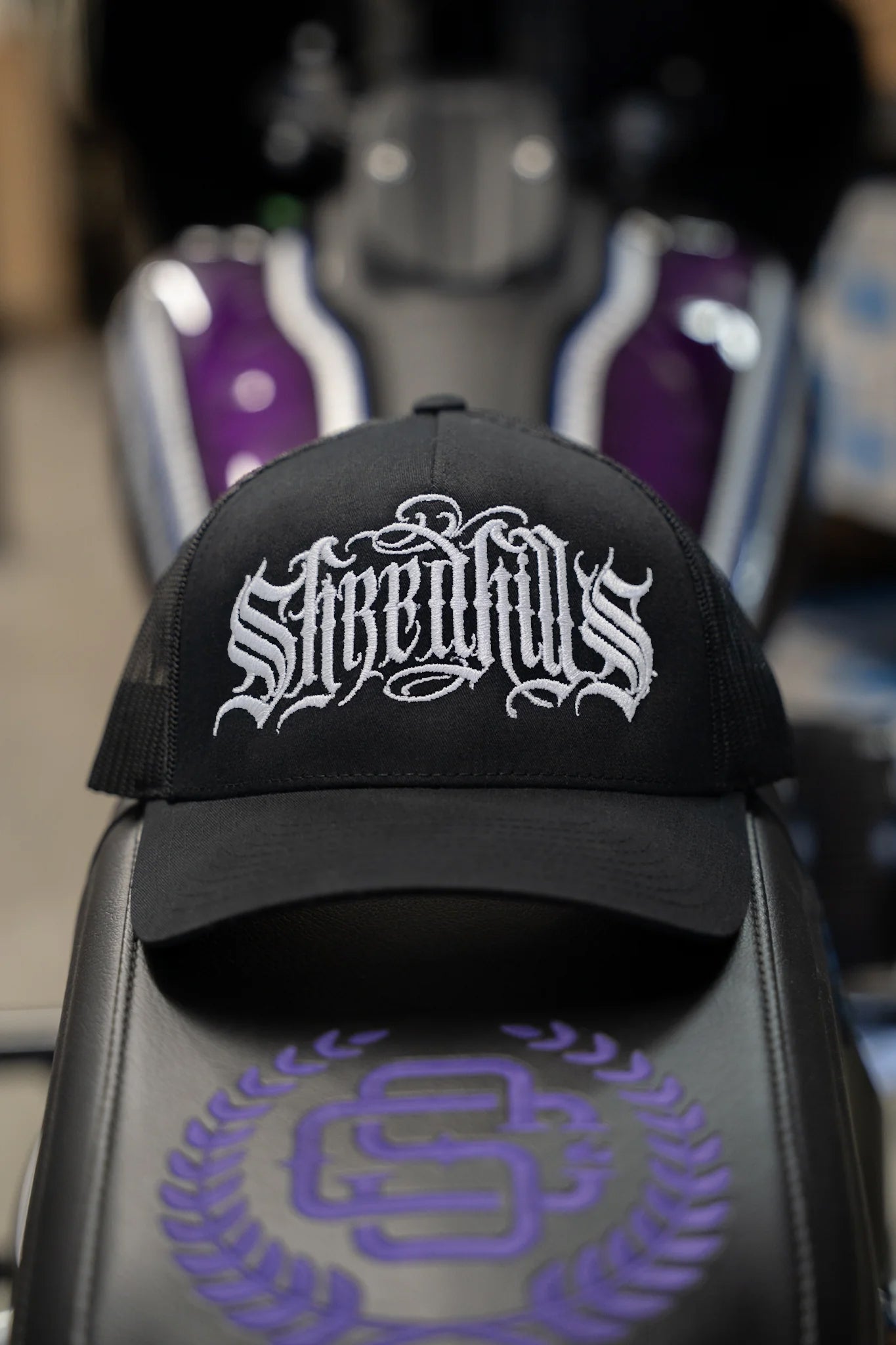Signature - Curved Caps (Custom Colors)